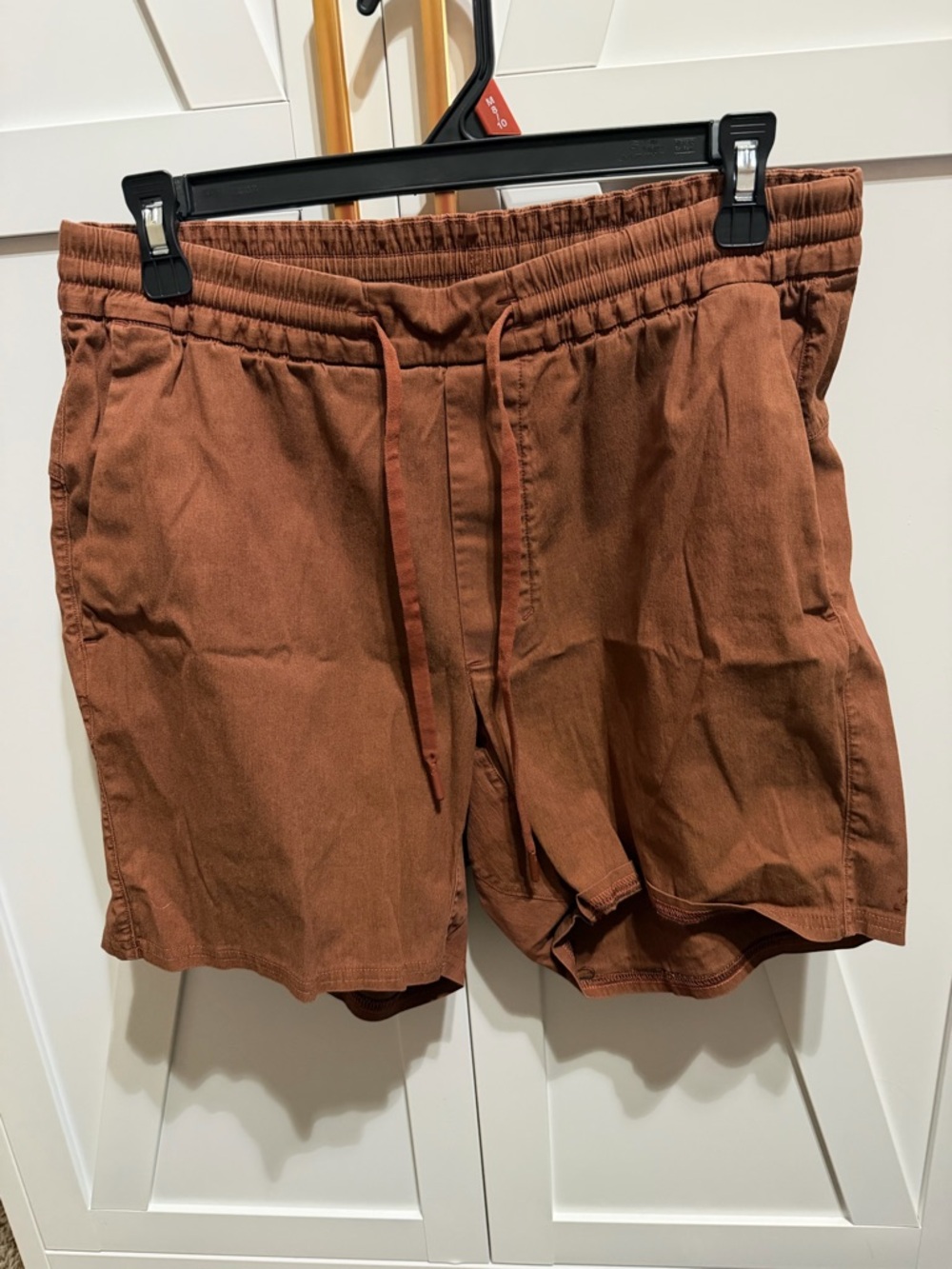 lululemon athletica Men's Athletic Shorts - Rust Brown